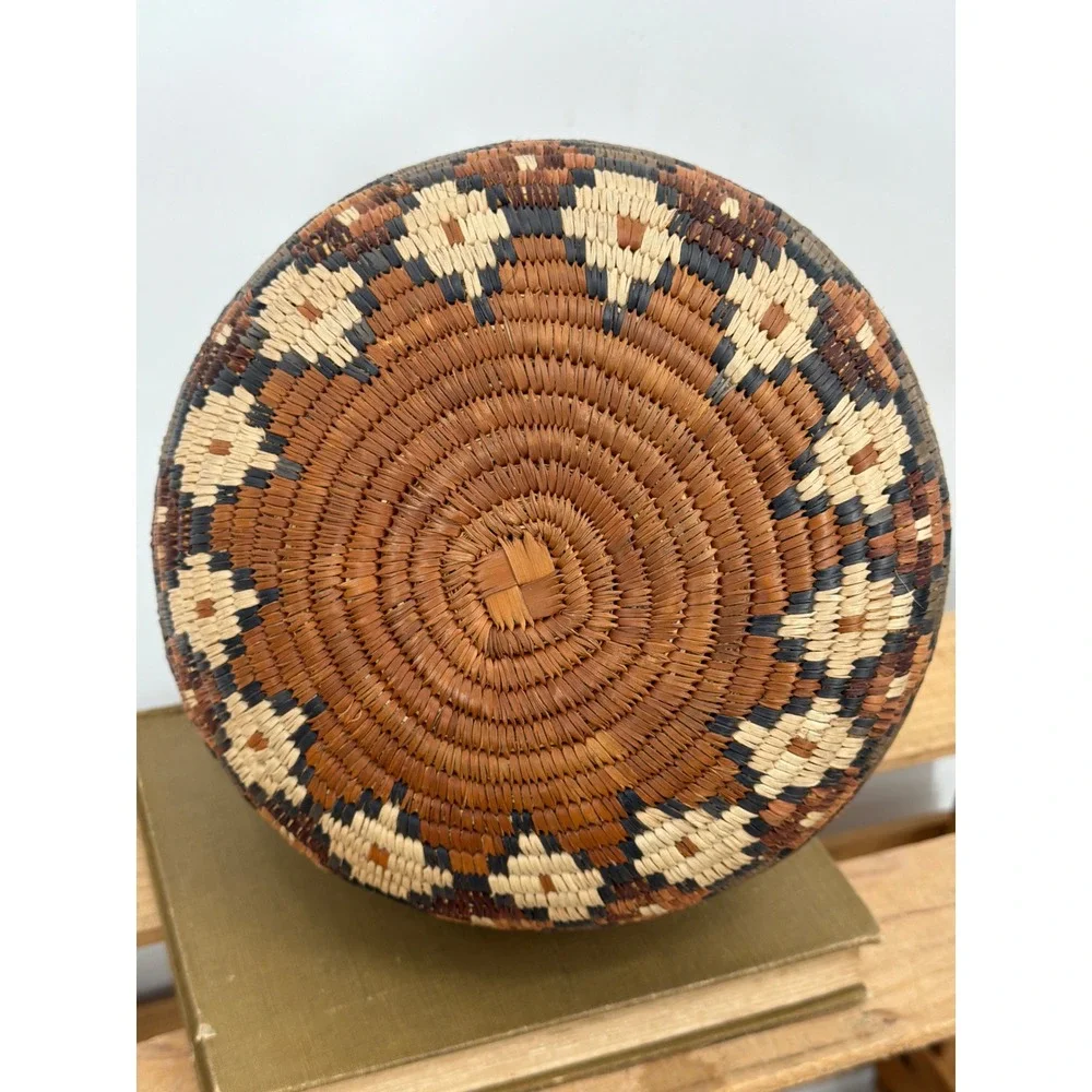 Handmade Zulu Basket Zandile Xulu South Africa Woven Ukhamba Beer Basket Lidded